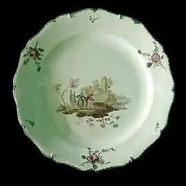 Assiette avec personnages, Avignon, musée Louis Vouland.