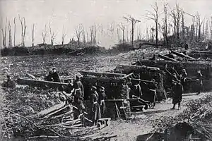 La batterie prussienne no&nbsp;8 Kronprinz formée avec des canons pris aux troupes françaises et qui sont dirigés sur Paris
