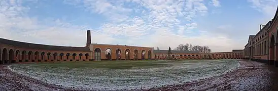 Le Grand-Hornu : Cour Ovale.