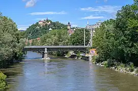 Rivière Mur avec le Schlossberg