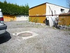 Le puits Saint-René no&nbsp;1 dans son environnement.