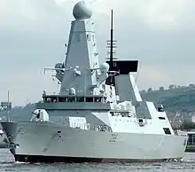 Le HMS&nbsp;Daring, destroyer de la Royal Navy.