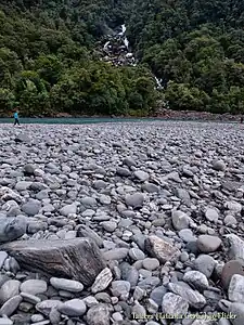 Les galets ont tendance à être plus gros en amont