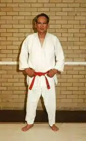 Haku Michigami, 9e&nbsp;dan, directeur technique de 1965 à 1971 du Collège national des ceintures noires (CNCN) de la Fédération nationale de judo traditionnel (FNJT).