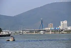 Image illustrative de l’article Pont de la rivière Han