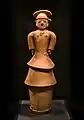 Haniwa de femme en grande tenue, VIe&nbsp;siècle, Tokyo National Museum.