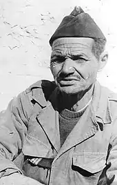 Un harki en uniforme