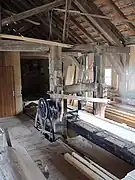 Le chariot et la scie.