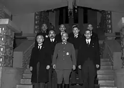 18 octobre 1941, le premier cabinet de Tōjō au terme de sa première réunion.