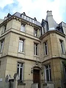 L'hôtel particulier au no&nbsp;5, où vécut Jean Paulhan.