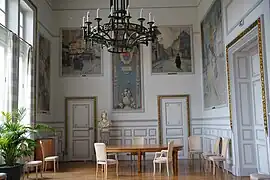 Le salon d'honneur au premier étage.