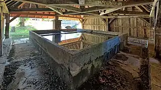 Le bassin du lavoir.