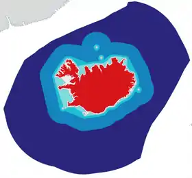 Carte de la zone économique exclusive islandaise portée à 200 nm (bleu foncé) et tronquée au nord-ouest par la zone économique exclusive du Groenland et au sud-est par la zone économique exclusive des îles Féroé.