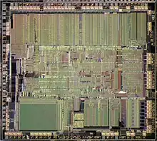 Vue du die du microprocesseur Intel 80386 SX-20.