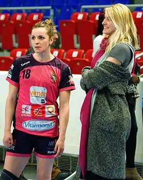 Ivana Lovrić, à gauche, le 17 avril 2016, avec Sanela Knezović&nbsp;(en)