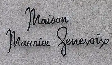 Enseigne qui figurait sur la maison Maurice Genevoix (n'existe plus aujourd'hui).