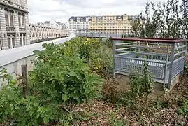 Fenêtre de toit de l'hôtel.