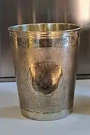 Gobelet de Magistrat aux armes de Haguenau (1714).