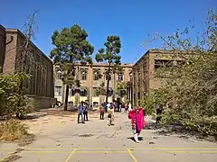 Lycée Jeanne-d Arc, cour arrière