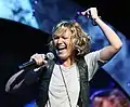 Jennifer Nettles interprète Aimee-Leigh Gemstone.