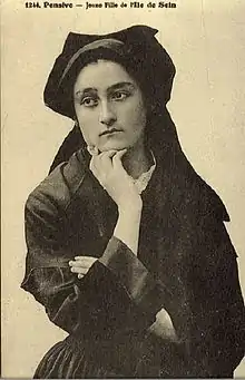 Coiffe de l’île de Sein, telle que portée au quotidien XXe&nbsp;siècle.