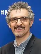 John Turturro interprète Irving Bailiff