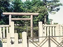 Tombe de l'empereur Sanjō