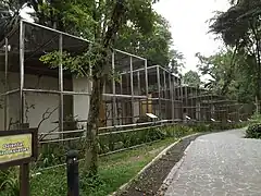 Volières des oiseaux orientaux.