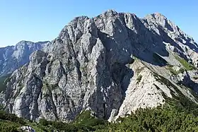 Vue du versant nord-ouest, depuis Vratca.