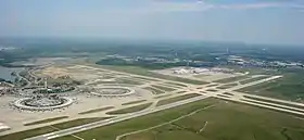 Vue aérienne de l'aéroport.