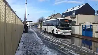 Keolis Delion Setra S 417 UL n°036 à Mantes La Jolie en ancienne livrée Express A14
