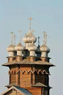 Pogost de Kiji. Clocher de l'église de l'Intercession.