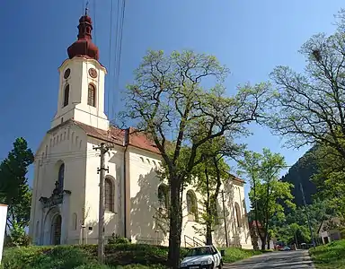 Église Saint-Georges à České Zlatniky.