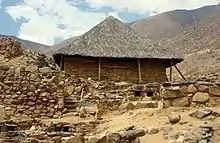 Temple des mains croisées à Kotosh.