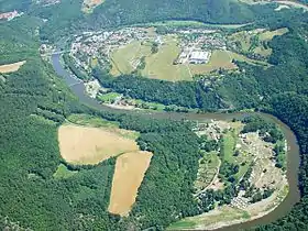 Roztoky (district de Rakovník)