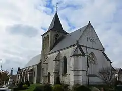 L'église romane bâtie à partir du XIe&nbsp;siècle