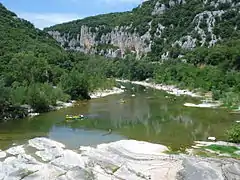 Les gorges de l'Hérault, dans le nord-est.