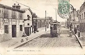 Tramway devant l'octroi, vers 1903.