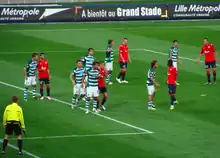 Photo du terrain en plein match