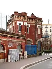 Le côté de la gare en 2014.