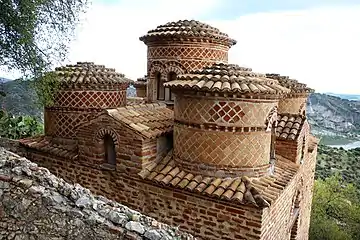 byzantin en terre cuite, Cattolica de Stilo, Italie, IXe – Xe&nbsp;siècle.
