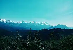 La chaîne de Djurdjura vue d'Ath Yenni.