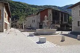 La fontaine aux cygnes