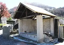 Lavoir de Luz-Saint-Sauveur