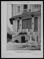 L'entrée du bar et du restaurant.