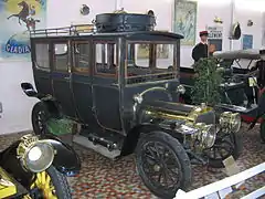 Léon Bollée 1904, 4 cylindres, 20&nbsp;ch, 7 places, musée automobile de Vendée
