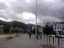 Rue de Les Fusillés et le Tramway d'Alger.
