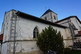 Deux cadrans solaires.