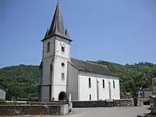 Licq-AthéreyLicq : église Saint-Julien(43°&nbsp;04′&nbsp;02″&nbsp;N, 0°&nbsp;52′&nbsp;45″&nbsp;O)