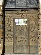 Les pentures du portail.